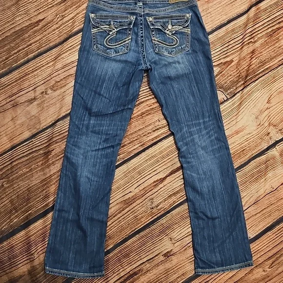 Silver Jeans Women's Boot Cut Jeans. Size 27/31 - Picture 2 of 6